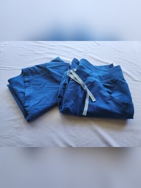 L/P FIGS Royal Blue Set